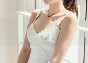 Yuna (윤아)办公室的秘密：你绝不能错过的精彩cos作品大放送.txt